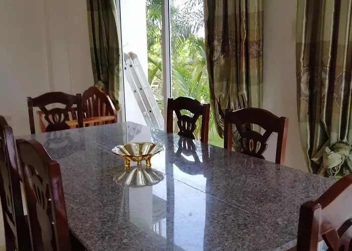 Marlene's Hilltop Apartment Cebu Stadt